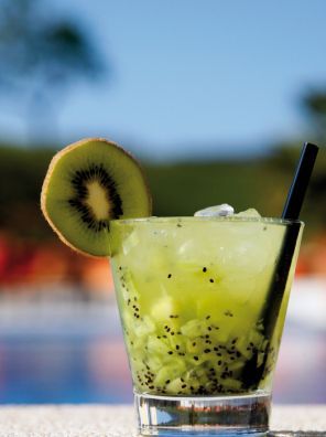 Kiwi mojito Cocktails met alcohol